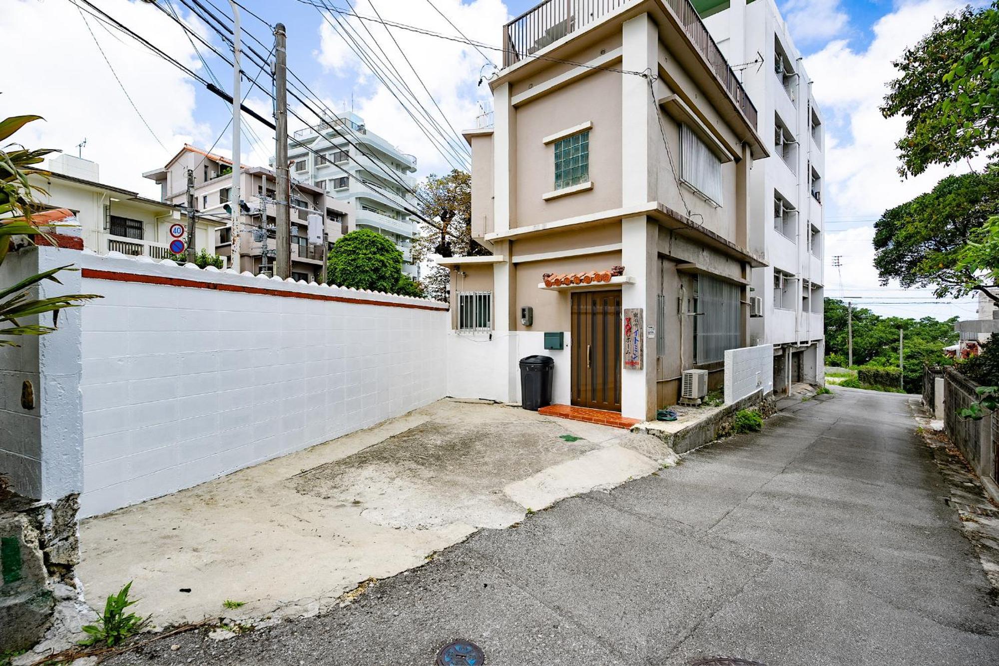 那覇市首里の一戸建て Exterior photo